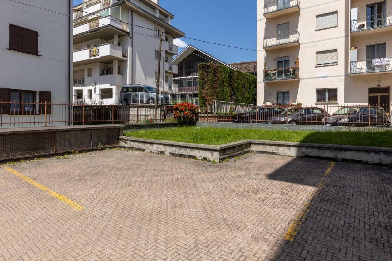 Casa Vacanze- Debra Aosta Exterior foto