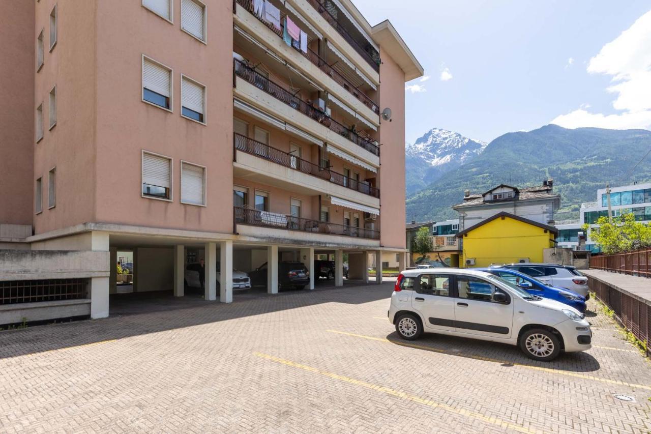 Casa Vacanze- Debra Aosta Exterior foto
